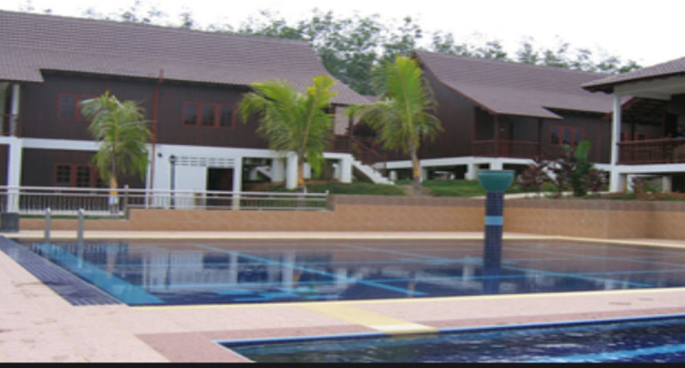 Xcape Resort Taman Negara Kuala Tahan Exteriör bild